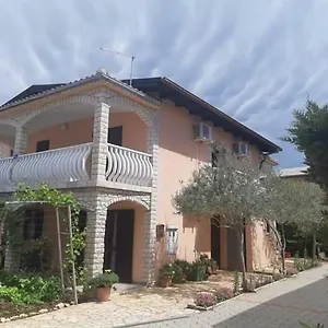  Apartman Katica
