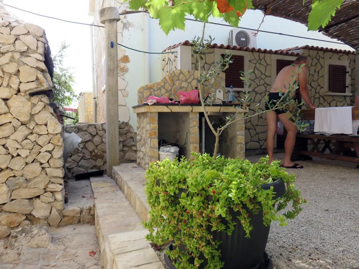 Apartmani Kod Barbe Vir Apartman